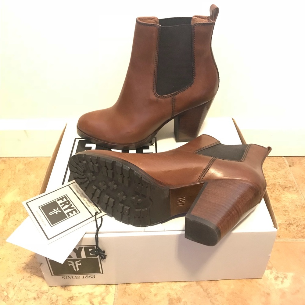 Frye Chelsea Tate Boot, Brown 7.5
